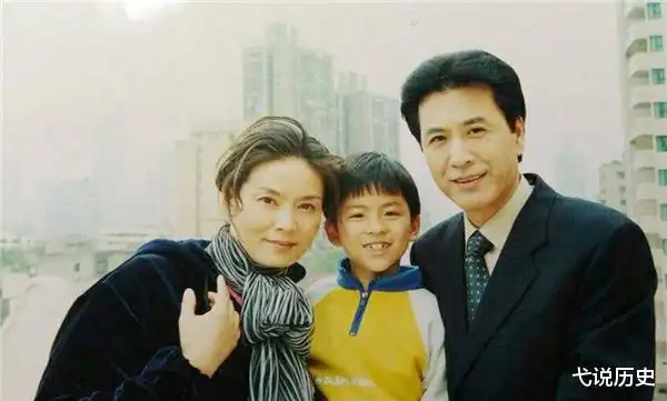 潘虹:丈夫"移情"小21岁王小丫,并且一生无子,如今现状如何|朱军|演员