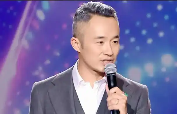 曝51岁上海主持人程雷因肝病去世,本人晒合影辟谣,知情者曝近况