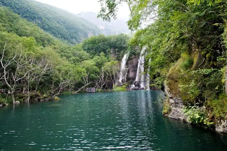 长白山小天池,绿渊潭,瀑布