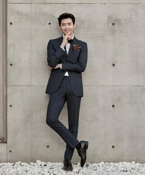 李钟硕退伍我们的韩剧青春终于回来了