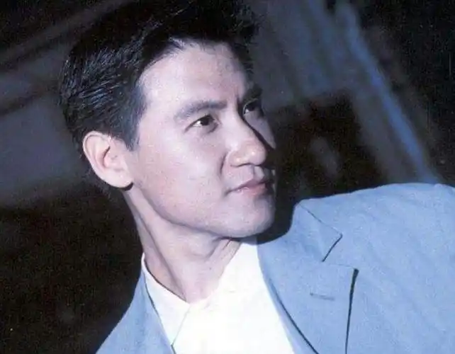 张学友女儿整容式长大曾被赞高级脸美成舒淇如今却成这样