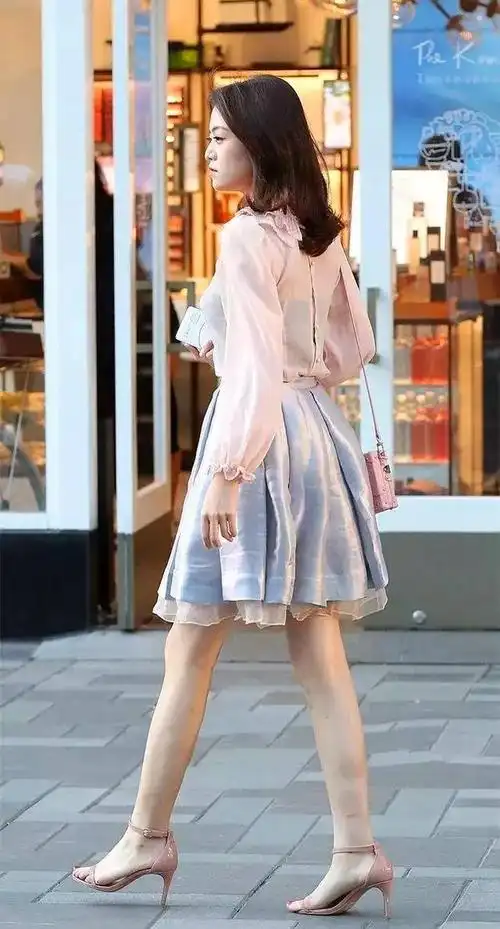 高跟鞋时尚搭配,穿出夏日优雅气质