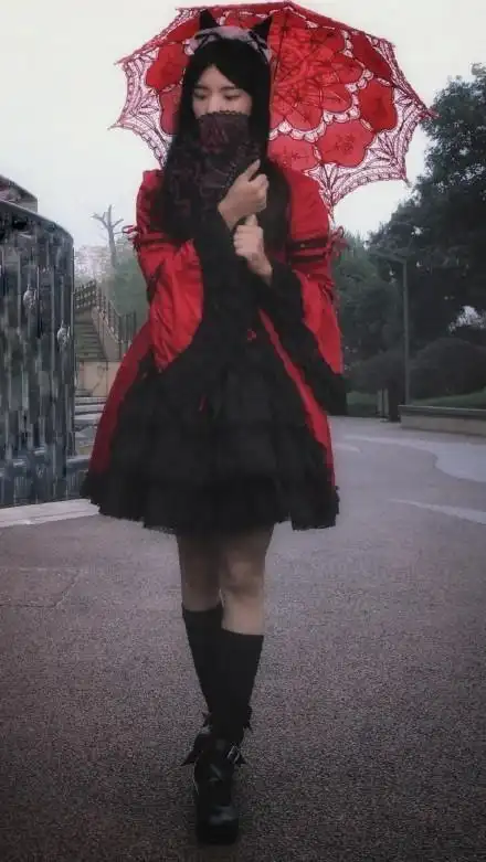 王俊凯穿裙子妩媚性感竟比女生还好看简直迷死人