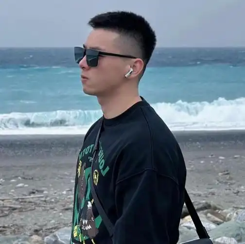 适合中国男生剪的3款发型,阳光帅气,可以尝试!