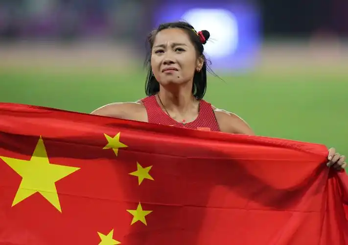 杭州亚运会创造历史中国速度钱塘江畔立潮头