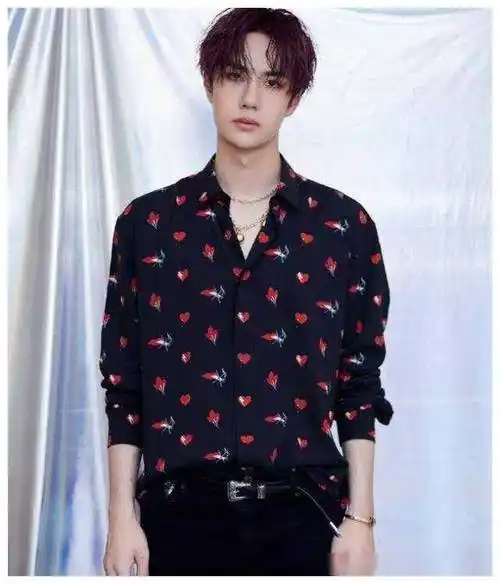 王一博有翡剧照曝光古装造型帅气逼人肖战被追赶