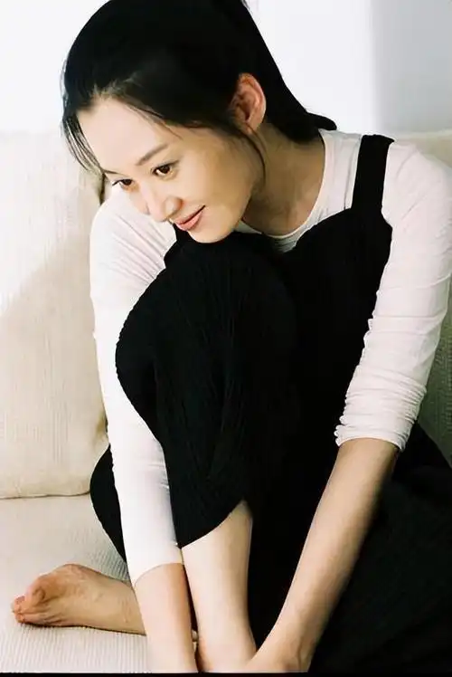 冻龄美女许晴:岁月如歌,优雅绽放