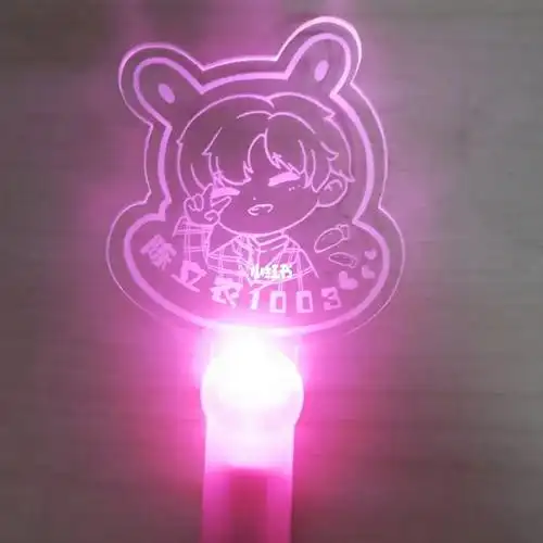 我想收一个 不知道多少钱合适#陈立农 #应援棒  #陈立农应援