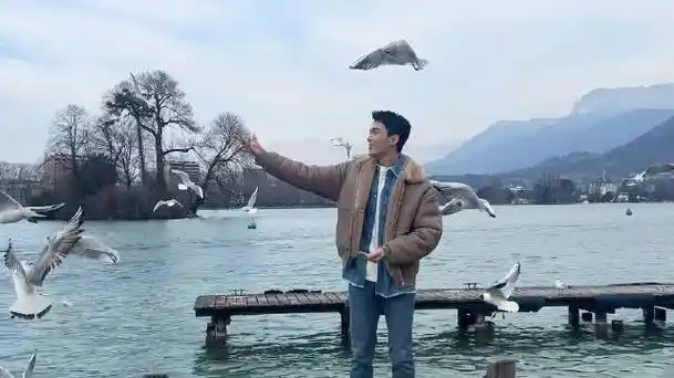 林亦扬@吴磊leo的导游皮肤解锁99今日行程安排:看海鸥,游雪山,和