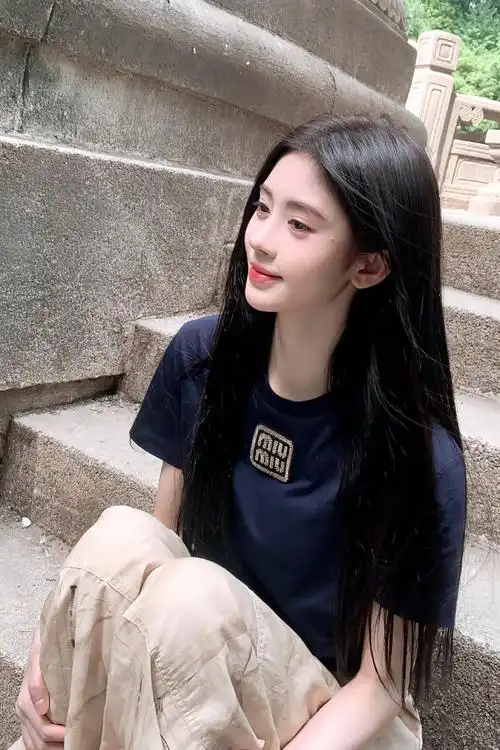 鞠婧祎初恋丸子头