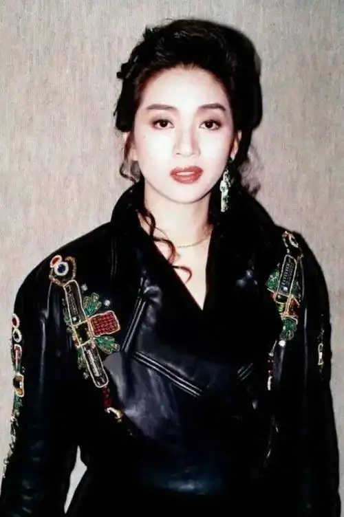 梅艳芳魅力有多大国师张艺谋公开宣称这辈子最大遗憾是她