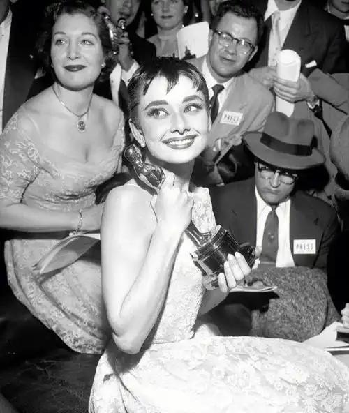 有一种经典叫奥黛丽赫本的微笑78