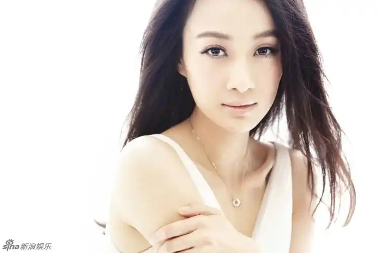 徐翠翠清澈眼眸