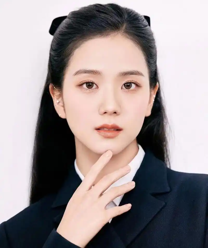 四闺女证件照你pick谁呢?#rose朴彩英 #lisa # - 抖音