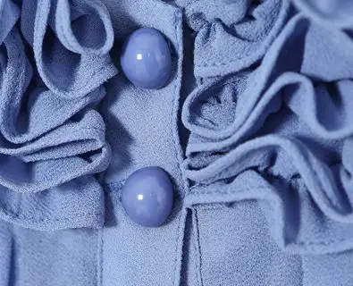 粉蓝色荷叶领雪纺衬衫