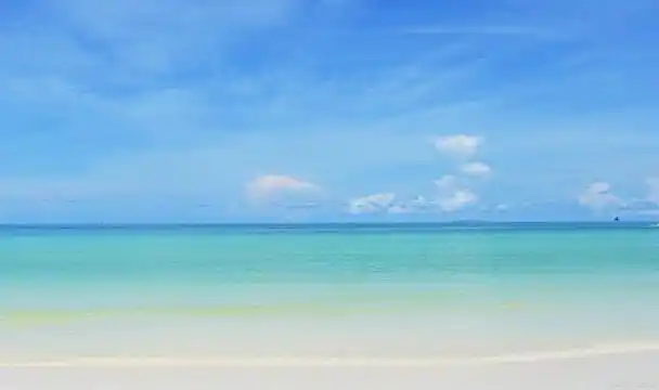 大海蓝蓝的沙滩怎么样,现在为你讲清楚,建议收藏分享