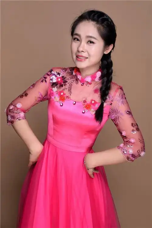 王小妮的广告代言费是多少