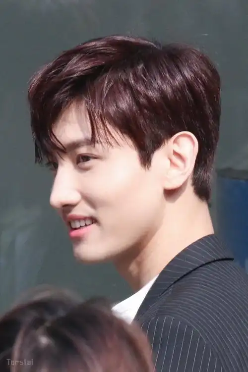 已开奖明天本命结婚啦发一发手机里存的沈昌珉饭拍