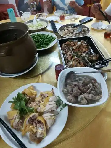 晚上敏仙,光深请吃饭,在一家开平特色餐馆,让我再次尝到家乡的味. .