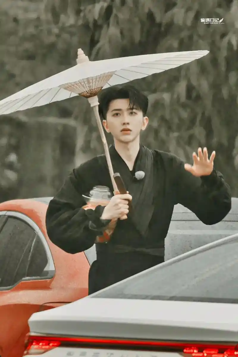 蔡徐坤 古风蔡少侠在此#古风  @蔡徐坤 - 抖音