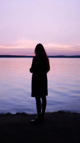 唯美有意境的女生背影图片路还长背影要直要美