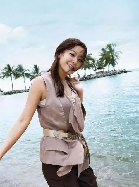 金喜善女儿容貌遭整容疑云,坚信成长蜕变即可,然12载后遭揭穿