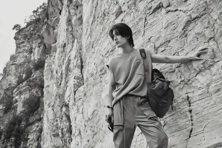 肖战顺顺利利 #肖战1005生日快乐 - 抖音