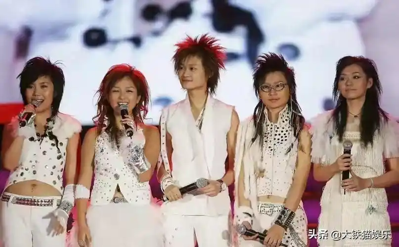 快乐女声历届总冠军(六届超女冠军今昔对比:有人走红后飘了糊了,有