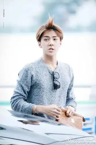 18岁的吴世勋回忆向0101