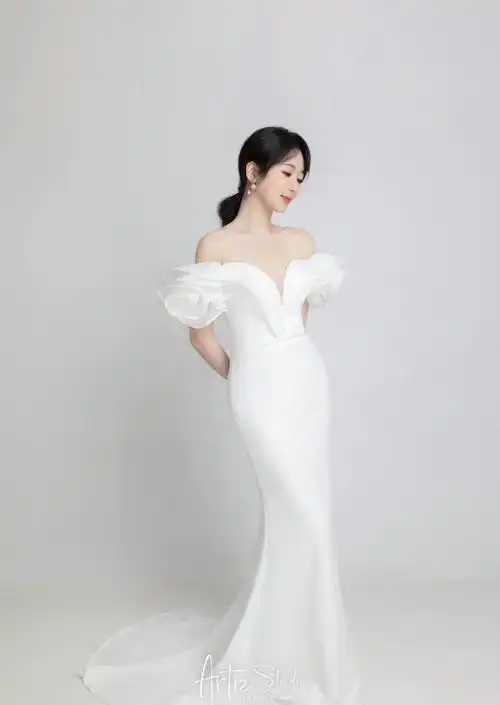 杨紫一字肩婚纱##长相思