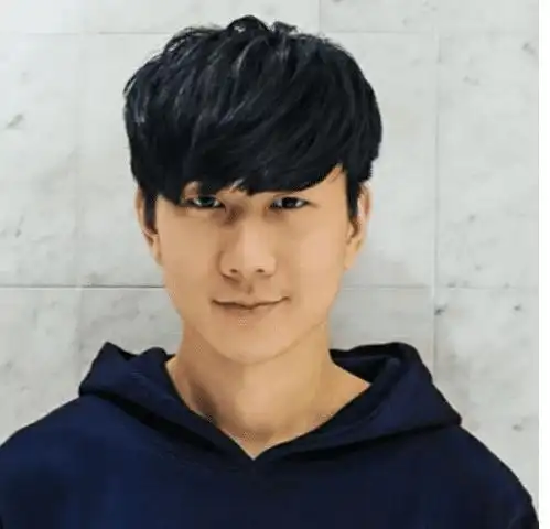 出道15年从没换发型,林俊杰梳起"油头"却帅出天际,还撞脸韩星