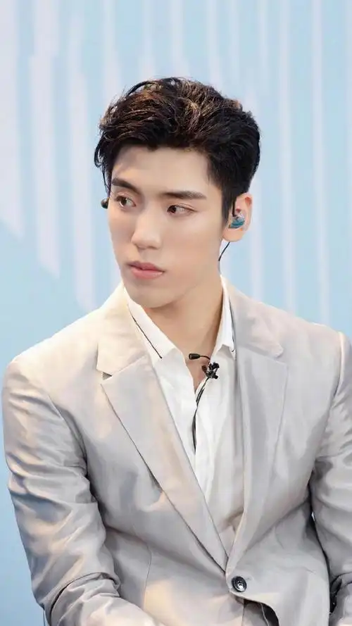 高冷男神王子异帅气西装写真,锁屏图片,高清手机壁纸,明星-回车桌面