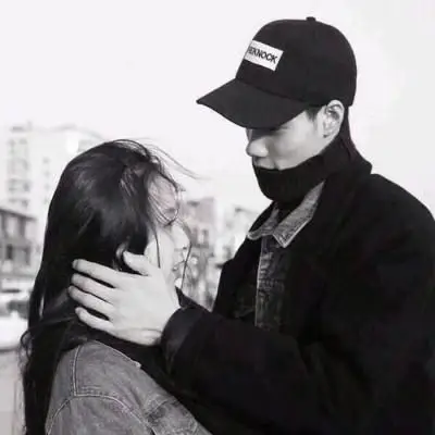 2019最新情侣头像黑白霸气一对两张 夜太漫长思念太难熬