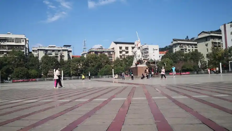 梦里湘西山城永顺土家族为主的县城