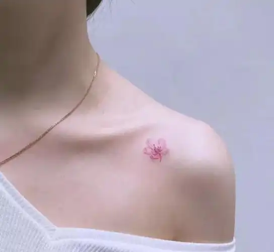 男人纹身纹什么运气好,男人纹身纹什么最好(爸妈能接受的纹身)