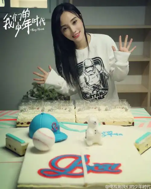 电视剧《我们的少年时代》李小璐高清人物剧照桌面壁纸下载