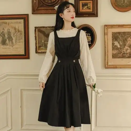 女装连衣裙2021春季甜美减龄背带裙百搭长袖衬衫新款两件套装