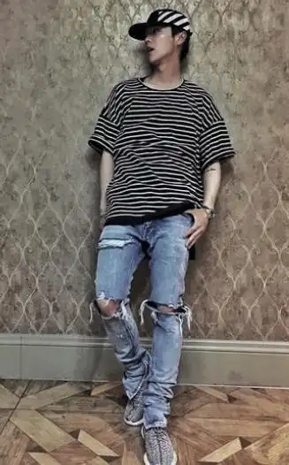 拥有顶级流量的鹿晗有哪些时尚的穿搭造型