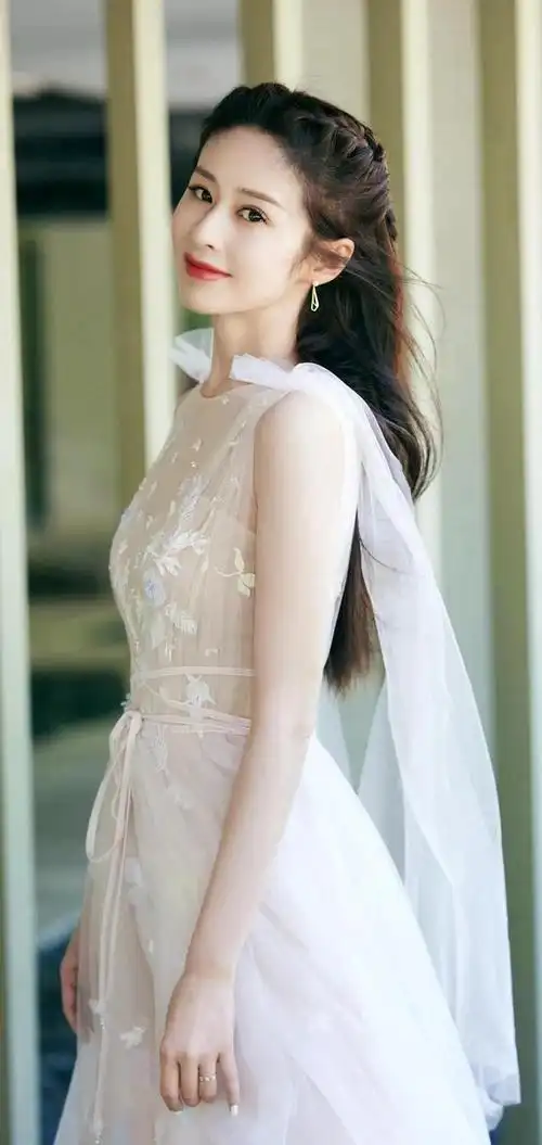 靓丽女神貌美如花二