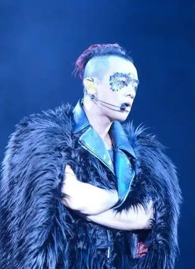 古惑五仔香港红磡演唱会 陈小春应采儿甜蜜