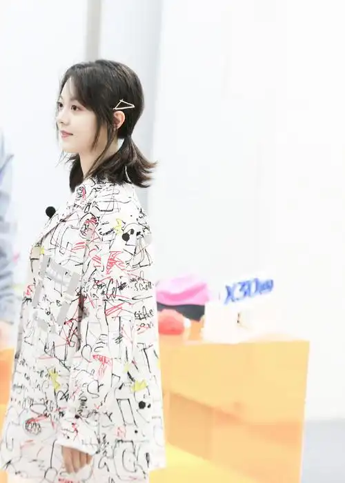 赵今麦潮流合伙人剧照图片23