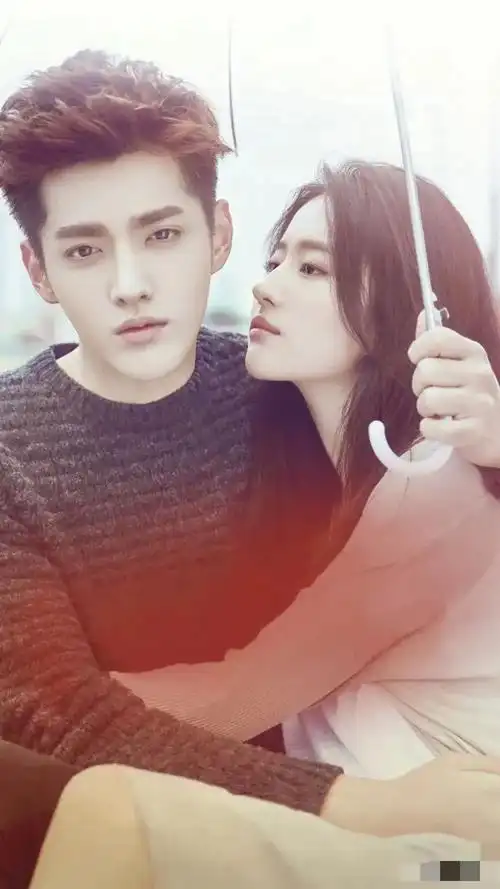 吴亦凡借拍戏强吻刘亦菲,本人称吻戏没有经验!