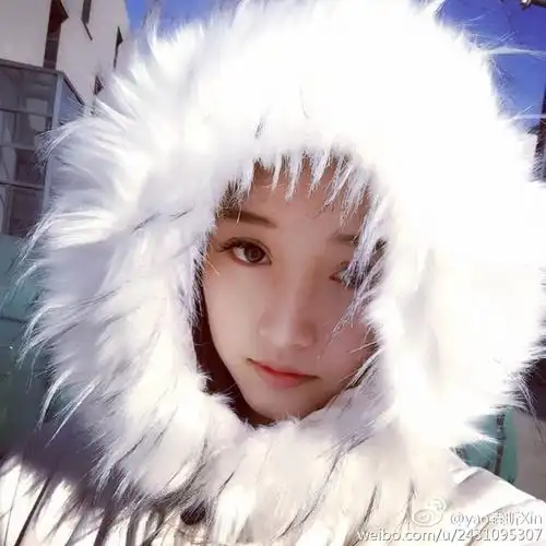 18岁中戏校花 民间女神刘垚昕海量写真