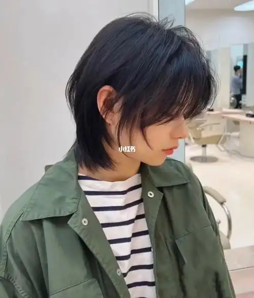 女生日系超酷发型狼尾～剪完分分钟掰弯闺蜜