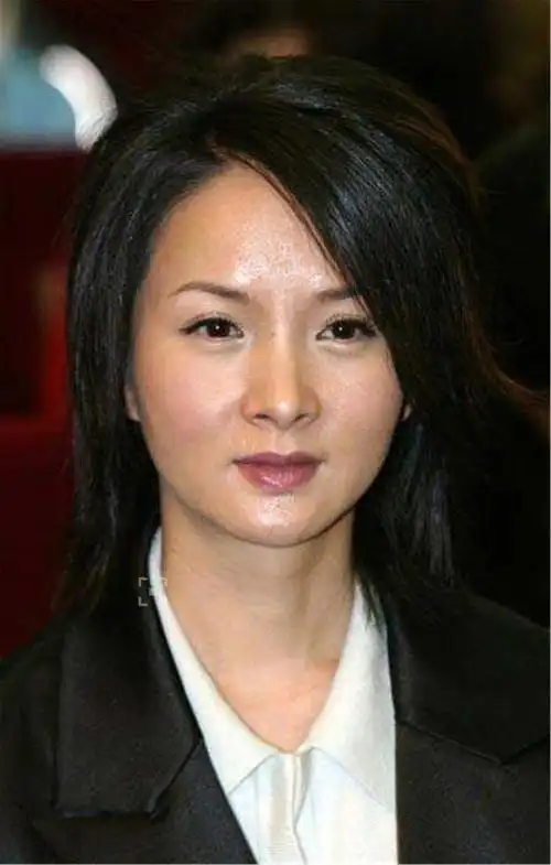 49岁"李香秀"谢兰,与丈夫因戏生情高龄产子,今为家庭淡出荧屏