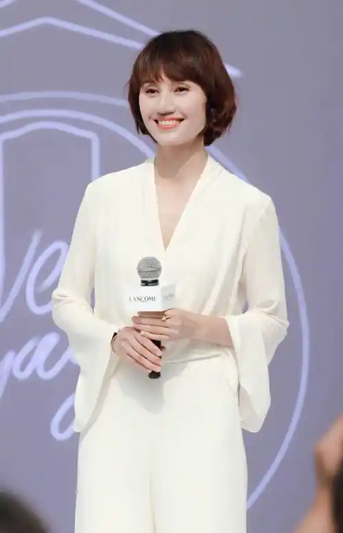 殷桃的嘴,梅婷的黑眼圈,坚决不整容的8位女星,一个比一个漂亮