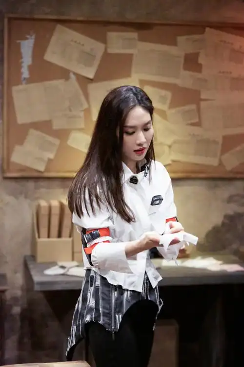 【#密室大逃脱ip对撞季#《陶寨风云(下)》@王霏霏fei高清剧照】不仅是