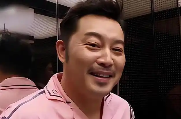 18岁黄渤忍了,18岁鹿晗也忍了,看了18岁的雷佳音我忍不了了