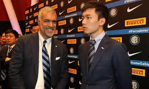 网曝苏宁公子张康阳用超大钻戒求婚 张康阳是谁?