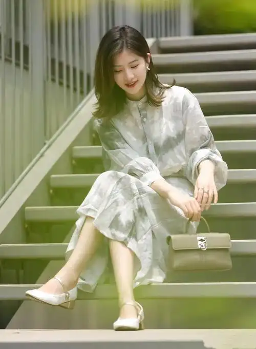 把全身照拍好拍美,10个姿势和技巧,拍出自然漂亮的全身照